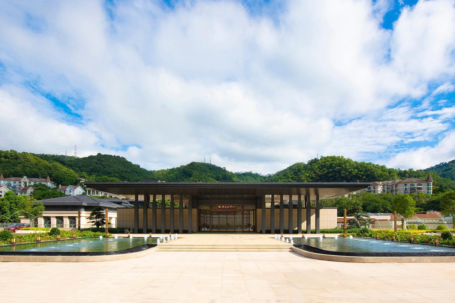 Shenzhen Silver Lake Conference Center Hotel Exterior photo